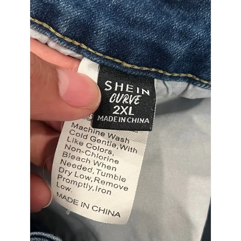 SHEIN Women's Size 2XL Distressed Jean Shorts - Picture 6 of 6